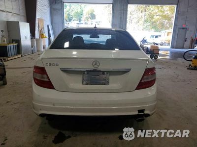 Zdjęcie 6 z 13 samochodu: 2011 MERCEDES-BENZ C 300 VIN:WDDGF5EB7BA528979 - miniatura