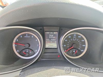 Zdjęcie 9 z 14 samochodu: 2013 HYUNDAI SANTA FE SPORT 2.4L VIN:5XYZTDLB3DG033562 - miniatura