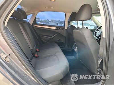 Zdjęcie 10 z 12 samochodu: 2014 VOLKSWAGEN PASSAT S VIN:1VWAP7A33EC016519 - miniatura