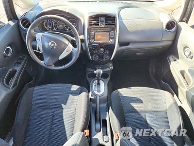 Zdjęcie 8 z 12 samochodu: 2018 NISSAN VERSA NOTE SV VIN:3N1CE2CP6JL356205 - miniatura