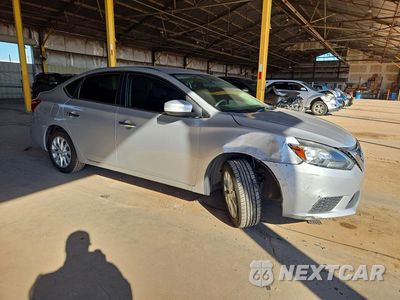 Czwarte zdjęcie samochodu z boku: 2018 NISSAN SENTRA SV VIN:3N1AB7AP9JL625362 - miniatura
