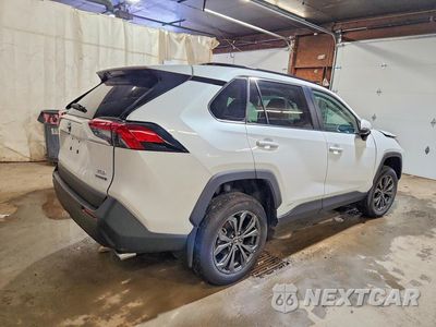 Trzecie zdjęcie samochodu z tyłu: 2024 TOYOTA RAV4 XLE PREMIUM VIN:2T3B6RFV0RW051151 - miniatura