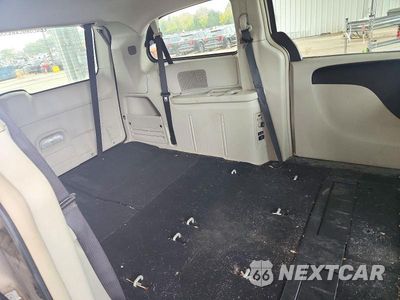 Zdjęcie 11 z 13 samochodu: 2016 CHRYSLER TOWN & COUNTRY TOURING VIN:2C4RC1BGXGR104347 - miniatura