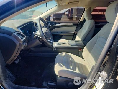 Zdjęcie 7 z 12 samochodu: 2017 FORD FUSION S VIN:3FA6P0G79HR335154 - miniatura