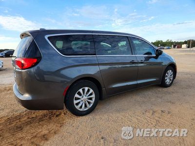 Trzecie zdjęcie samochodu z tyłu: 2017 CHRYSLER PACIFICA TOURING VIN:2C4RC1DG5HR744948 - miniatura