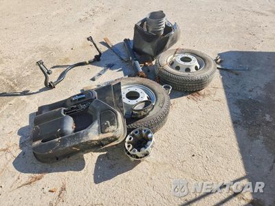 Zdjęcie 13 z 14 samochodu: 2025 CHEVROLET SILVERADO K3500 VIN:1GB4KSEYXSF296588 - miniatura