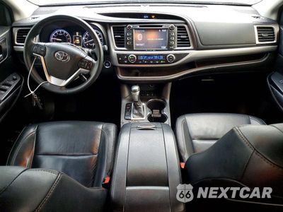 Zdjęcie 8 z 13 samochodu: 2016 TOYOTA HIGHLANDER XLE VIN:5TDJKRFH5GS263706 - miniatura