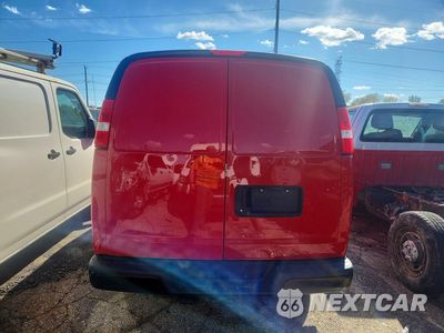 Zdjęcie 6 z 13 samochodu: 2020 CHEVROLET EXPRESS G2500 VIN:1GCWGAFP6L1188070 - miniatura