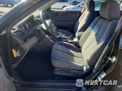 Zdjęcie 7 z 12 samochodu: 2010 HYUNDAI SONATA GLS VIN:5NPET4AC2AH621340 - miniatura