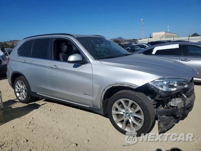 Czwarte zdjęcie samochodu z boku: 2016 BMW X5 XDR40E VIN:5UXKT0C51G0S75747 - miniatura
