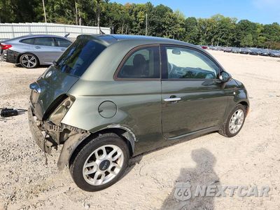 Trzecie zdjęcie samochodu z tyłu: 2015 FIAT 500 POP VIN:3C3CFFAR9FT550776 - miniatura