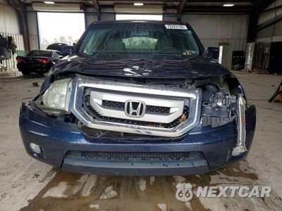 Piąte zdjęcie samochodu w środku: 2011 HONDA PILOT EXL VIN:5FNYF4H58BB042431 - miniatura