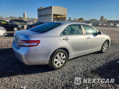 Trzecie zdjęcie samochodu z tyłu: 2011 TOYOTA CAMRY LE VIN:4T4BF3EK5BR137225 - miniatura
