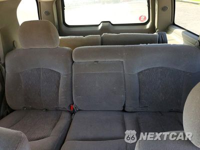 Zdjęcie 10 z 13 samochodu: 2002 CHEVROLET TAHOE C1500 VIN:1GNEC13ZX2R311650 - miniatura