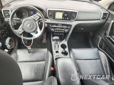 Zdjęcie 8 z 14 samochodu: 2020 KIA SPORTAGE EX VIN:KNDPNCACXL7758353 - miniatura