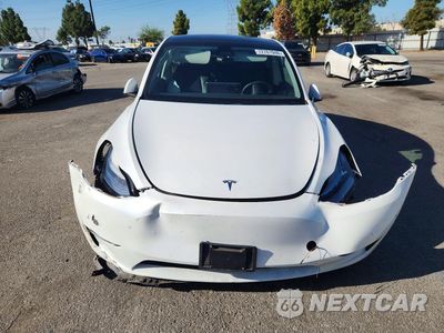 Piąte zdjęcie samochodu w środku: 2021 TESLA MODEL Y VIN:5YJYGDEE1MF070866 - miniatura