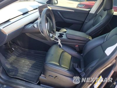Zdjęcie 7 z 13 samochodu: 2023 TESLA MODEL Y VIN:7SAYGAEE8PF743044 - miniatura