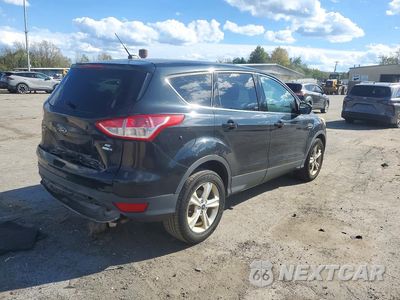 Trzecie zdjęcie samochodu z tyłu: 2014 FORD ESCAPE SE VIN:1FMCU9GX3EUE05144 - miniatura