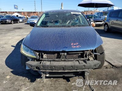 Piąte zdjęcie samochodu w środku: 2018 VOLKSWAGEN JETTA S VIN:3VW2B7AJ6JM222122 - miniatura