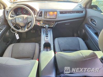 Zdjęcie 8 z 13 samochodu: 2019 HONDA HR-V EX VIN:3CZRU6H58KM724852 - miniatura