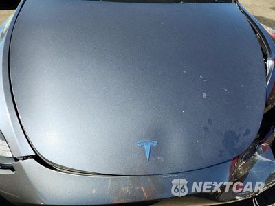 Zdjęcie 12 z 14 samochodu: 2023 TESLA MODEL Y VIN:7SAYGDEF6PF707556 - miniatura