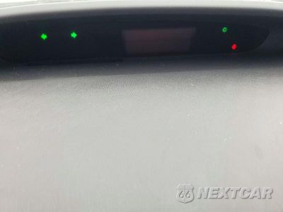 Zdjęcie 9 z 13 samochodu: 2013 TOYOTA PRIUS THREE VIN:JTDKN3DU3D1721258 - miniatura