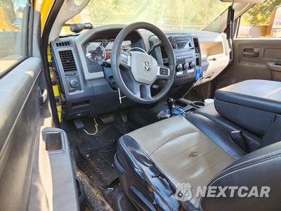 Zdjęcie 8 z 13 samochodu: 2011 DODGE RAM CHASSIS CAB BUCKET TRUCK VIN:3D6WU7EL2BG574201 - miniatura