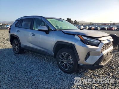 Czwarte zdjęcie samochodu z boku: 2022 TOYOTA RAV4 XLE PREMIUM VIN:4T3B6RFV4NU096197 - miniatura