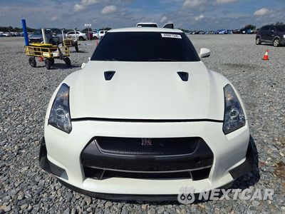 Piąte zdjęcie samochodu w środku: 2016 NISSAN GT-R TRACK EDITION VIN:JN1AR5EG5EM110154 - miniatura