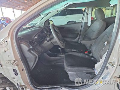Zdjęcie 7 z 13 samochodu: 2019 CHEVROLET SPARK 1LT VIN:KL8CD6SA4KC709471 - miniatura