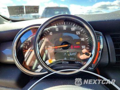 Zdjęcie 9 z 12 samochodu: 2019 MINI COOPER VIN:WMWXU1C50K2L24439 - miniatura