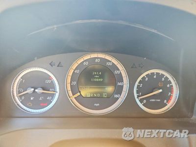 Zdjęcie 9 z 12 samochodu: 2008 MERCEDES-BENZ C 300 VIN:WDDGF54X08F034858 - miniatura