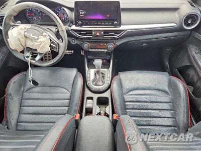 Zdjęcie 8 z 13 samochodu: 2023 KIA FORTE GT VIN:3KPF44AC2PE636371 - miniatura