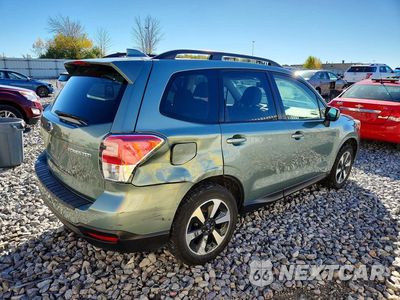 Trzecie zdjęcie samochodu z tyłu: 2018 SUBARU FORESTER 2.5I PREMIUM VIN:JF2SJAEC5JH480300 - miniatura