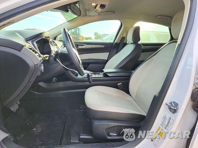 Zdjęcie 7 z 12 samochodu: 2020 FORD FUSION SE VIN:3FA6P0HD2LR256146 - miniatura