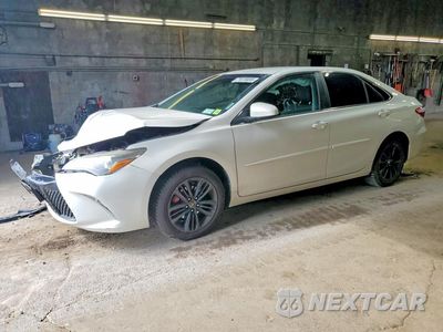 2017 TOYOTA CAMRY SE 4T1BF1FKXHU391566 - główne zdjęcie licytacji z USA - miniatura