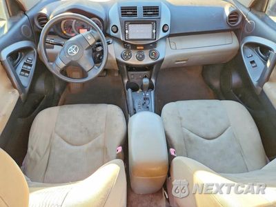 Zdjęcie 8 z 13 samochodu: 2009 TOYOTA RAV4 BASE VIN:JTMZK33V895024878 - miniatura