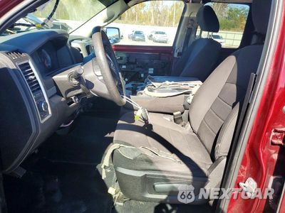Zdjęcie 7 z 12 samochodu: 2019 RAM 1500 CLASSIC SLT VIN:1C6RR7GG6KS686584 - miniatura