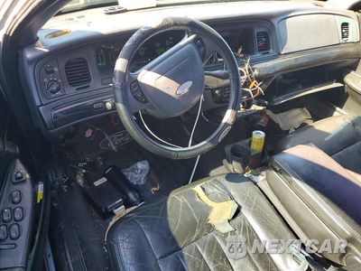 Zdjęcie 8 z 12 samochodu: 2001 FORD CROWN VICTORIA LX VIN:2FAFP74W91X147813 - miniatura