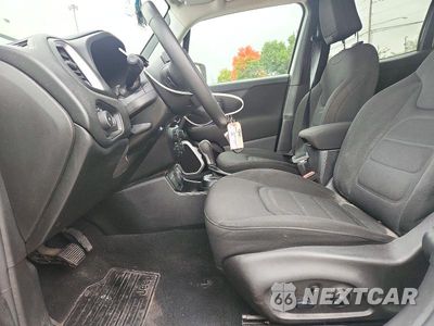 Zdjęcie 7 z 13 samochodu: 2019 JEEP RENEGADE LATITUDE VIN:ZACNJBBBXKPK92909 - miniatura