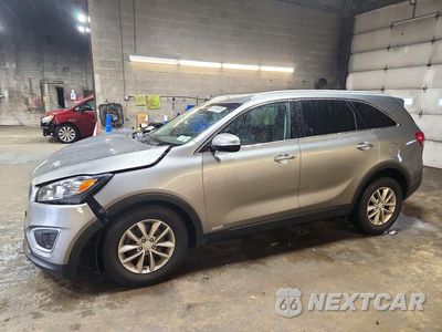 2018 KIA SORENTO LX 5XYPGDA36JG406578 - główne zdjęcie licytacji z USA - miniatura
