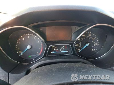 Zdjęcie 9 z 12 samochodu: 2015 FORD FOCUS SE VIN:1FADP3F24FL379735 - miniatura