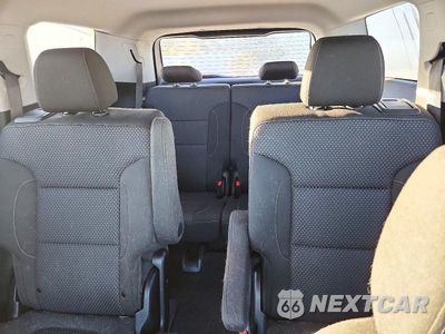 Zdjęcie 10 z 13 samochodu: 2021 GMC ACADIA SLE VIN:1GKKNRLS4MZ189480 - miniatura