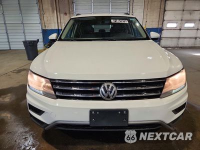 Piąte zdjęcie samochodu w środku: 2021 VOLKSWAGEN TIGUAN SE VIN:3VV2B7AX5MM019526 - miniatura