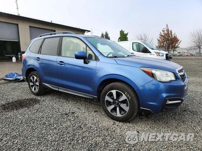 Czwarte zdjęcie samochodu z boku: 2017 SUBARU FORESTER 2.5I PREMIUM VIN:JF2SJAEC6HH570419 - miniatura