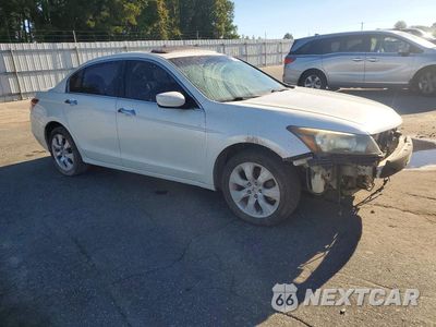 Czwarte zdjęcie samochodu z boku: 2009 HONDA ACCORD EXL VIN:1HGCP36839A043036 - miniatura