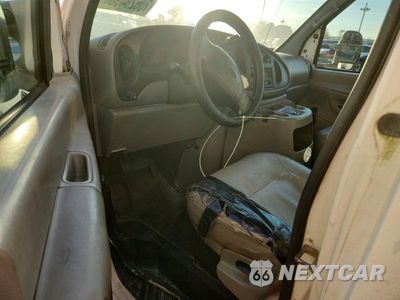 Zdjęcie 8 z 12 samochodu: 2001 FORD ECONOLINE E350 SUPER DUTY CUTAWAY VAN VIN:1FDWE35L51HA24437 - miniatura