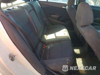 Zdjęcie 10 z 12 samochodu: 2017 CHEVROLET CRUZE LT VIN:1G1BE5SM3H7108275 - miniatura