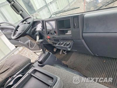 Zdjęcie 8 z 13 samochodu: 2025 ISUZU NRR BOX TRUCK VIN:54DE5W1D6SSR02974 - miniatura