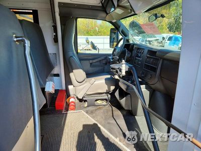 Piąte zdjęcie samochodu w środku: 2017 CHEVROLET EXPRESS G3500 SCHOOL BUS VIN:1HA3GRBG7HN001342 - miniatura